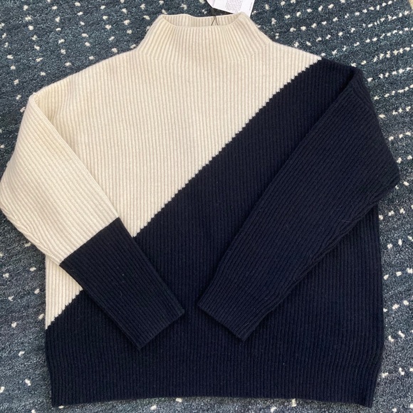 Reiss Sweaters - NEW Reiss Lizzie Color Block Mock Neck Sweater